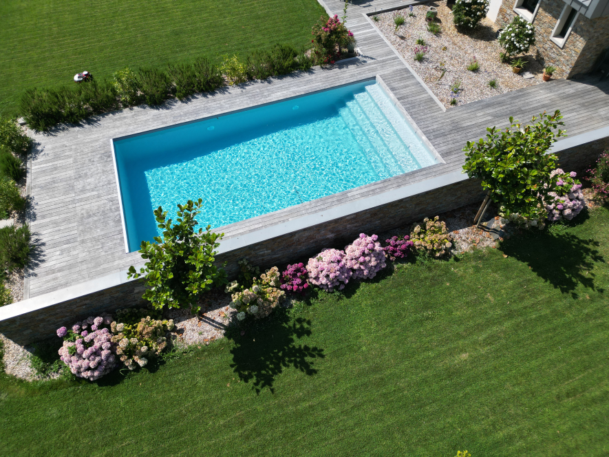 Diais Piscine Spa DJI 0843